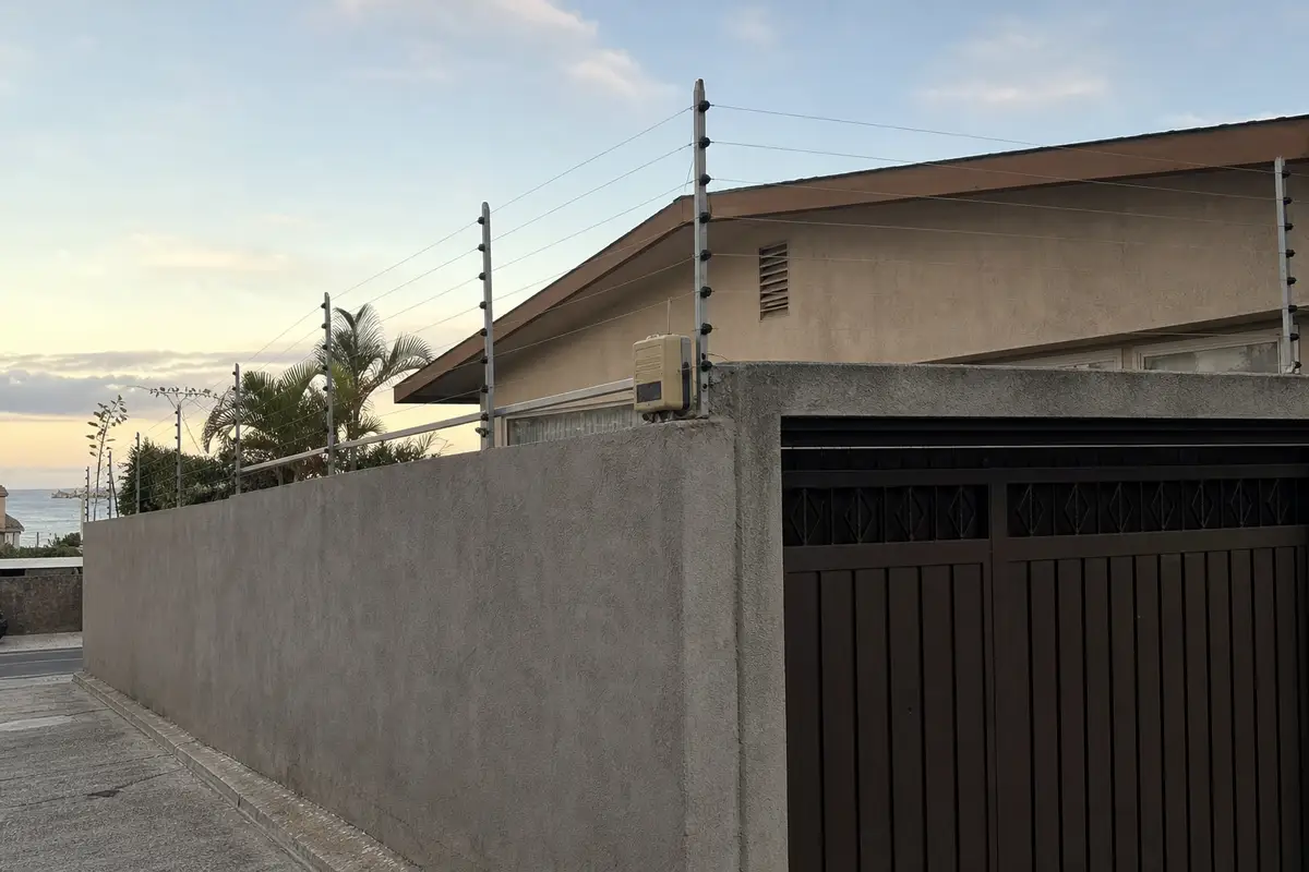 Cerca eléctrica para vivienda residencial en Tijuana